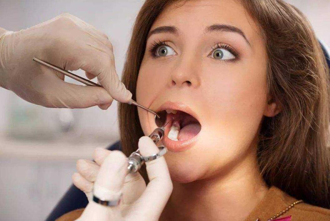 六腔是什么牙疼，真的是因为上火吗？这六大口腔误区,你中招了几个_https://www.jmylbn.com_新闻资讯_第3张